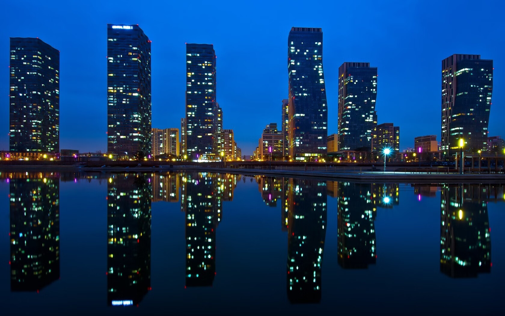 角斗场的第47分30秒，布雷默的西决绝唱