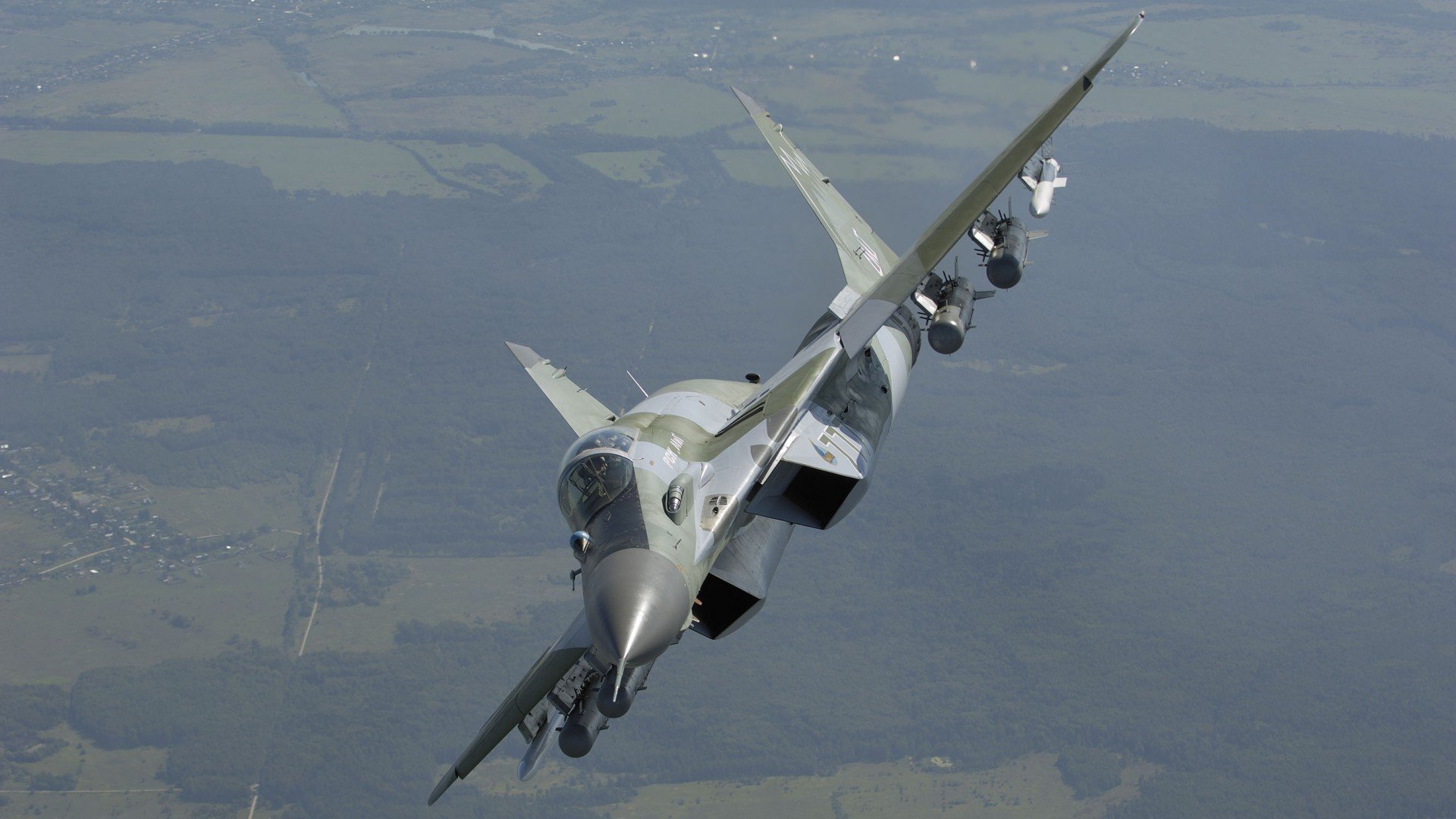 双线传奇，山西队一波流席卷黄蜂，东契奇F1争冠赛强势接管