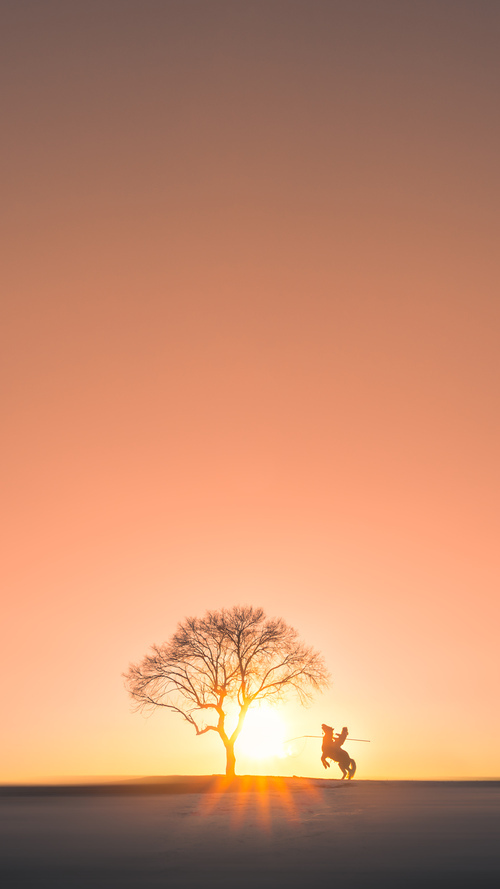 欧联杯战报，若日尼奥一箭定江山，比利亚雷亚尔轻取丹麦劲旅