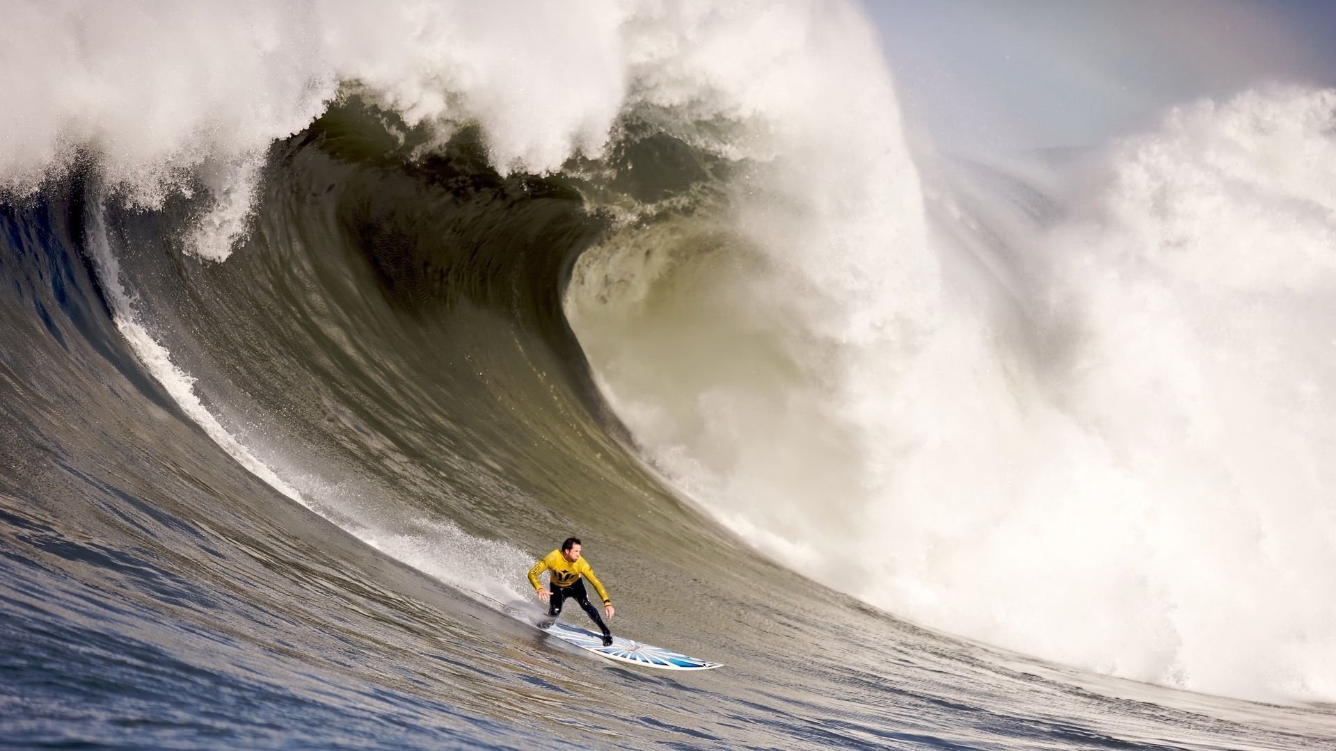 控球密码，当波斯铁骑用姆巴佩的节奏，在沙漠风暴中破解智利围城